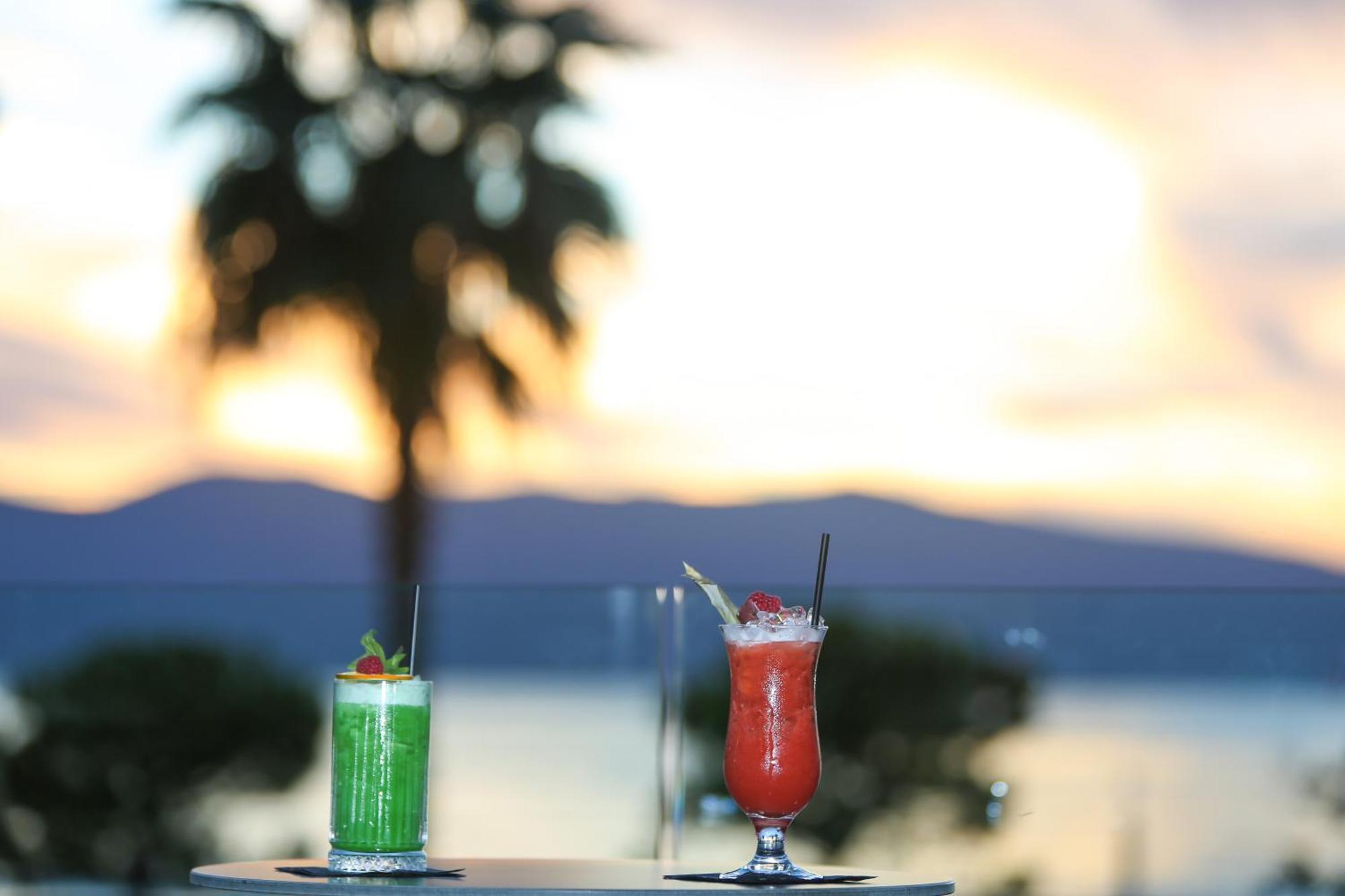 Vlorë Charm Hotel מראה חיצוני תמונה